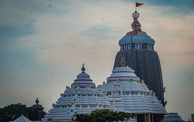 சந்திரமுகி பாணியில் ஒரு நம்பிக்கை.. புரி ஜெகந்நாதர் கோயில் பொக்கிஷ அறையை திறக்கும் முன்..